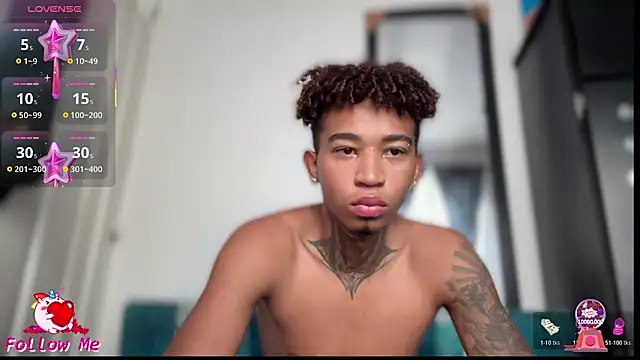 sexy blacks  online show from November 6, 2025, 12:17 pm