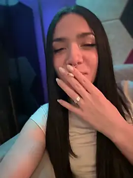 ShannonShanny online show from March 19, 2025, 8:54 pm