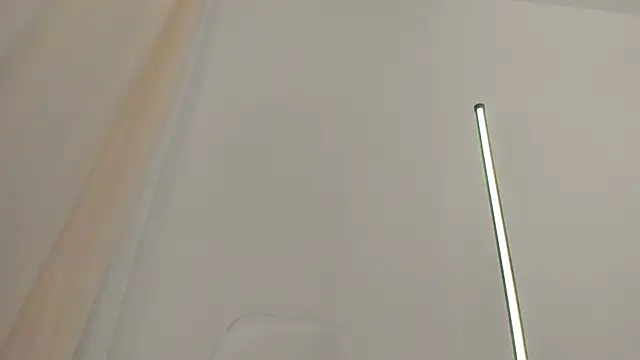 angeloflovee online show from September 26, 2025, 6:34 pm