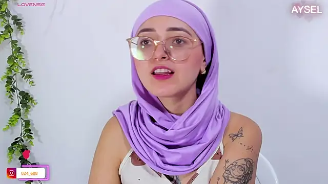 aysel elid online show from February 4, 2025, 2:53 pm