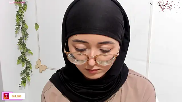 aysel elid online show from March 8, 2026, 2:04 am