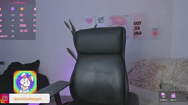 ChloeHarper  online show from February 1, 2025, 12:37 pm