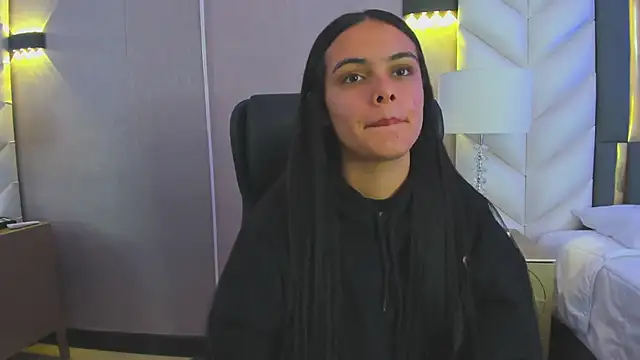 ChloeHarper  online show from January 13, 2026, 11:26 am