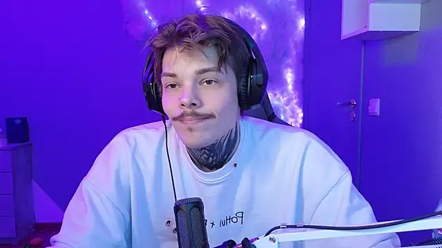 DENIS HERE online show from January 23, 2025, 5:13 am