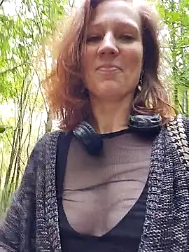 Exhibitionsplit online show from October 31, 2025, 10:38 am