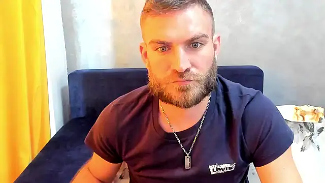 Snapshot of 10in_deluxe chatting on March 7, 2025, 9:40 am 10in deluxe online show from March 7, 2025, 9:40 am