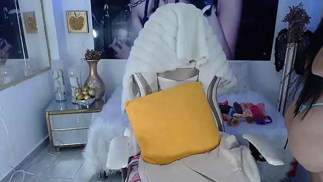 perlasharick 3 online show from December 6, 2024, 2:17 pm