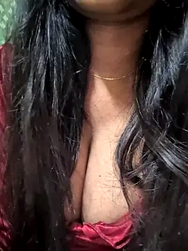 Snapshot of Shreya727 chatting on August 2, 2026, 7:45 pm Shreya727 online show from August 2, 2026, 7:45 pm