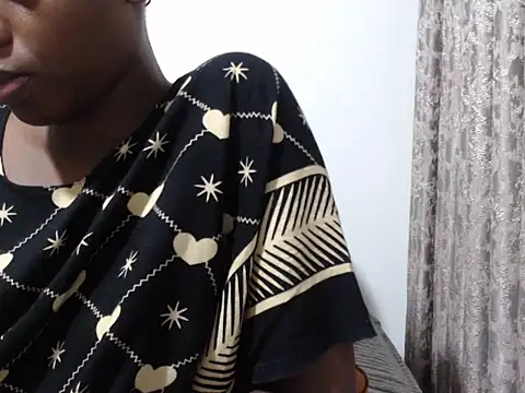 black   ghodess online show from April 18, 2026, 9:48 pm