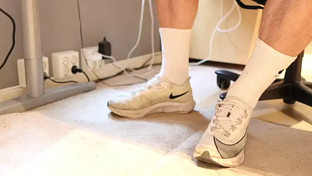 Snapshot of SneakerMaster_ chatting on July 27, 2026, 6:53 am SneakerMaster online show from July 27, 2026, 6:53 am
