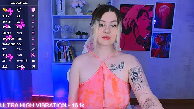 cutie mili online show from March 12, 2025, 6:18 am