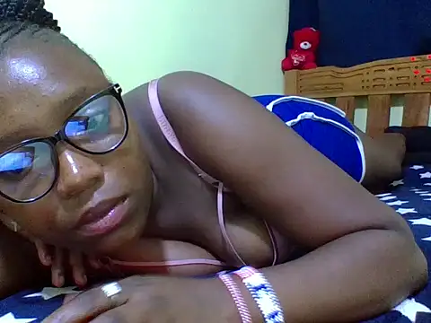 Snapshot of verginpussy01 chatting on July 5, 2026, 1:45 am verginpussy01 online show from July 5, 2026, 1:45 am