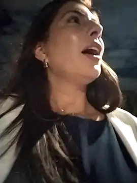 scarlett moore online show from February 1, 2025, 3:08 am