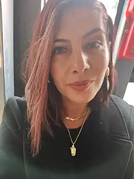 scarlett moore online show from November 6, 2025, 3:57 pm