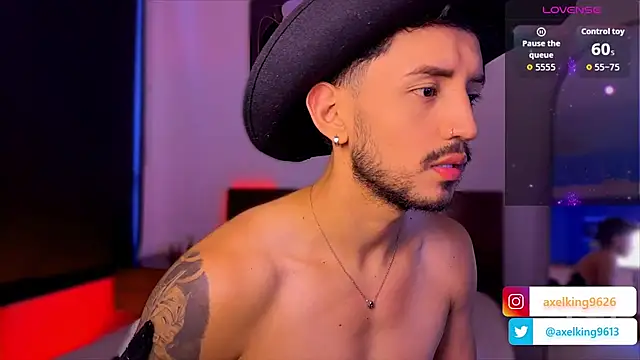 AxelKing1326 online show from March 13, 2026, 9:32 pm