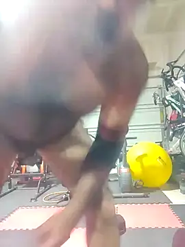 chainjulious online show from January 27, 2025, 1:52 pm