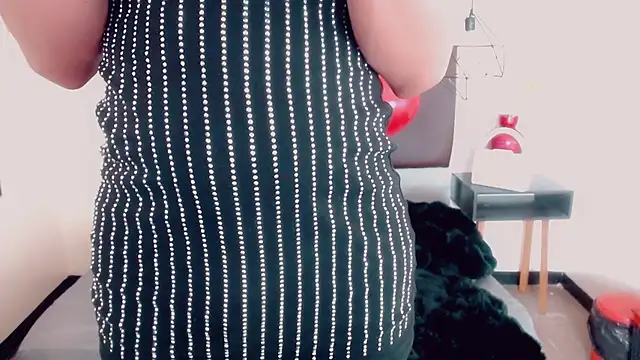 hilary rodriguez online show from February 16, 2025, 1:36 am