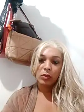 Snapshot of transgirl26 chatting on April 14, 2026, 8:59 pm transgirl26 online show from April 14, 2026, 8:59 pm