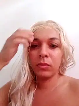 Snapshot of transgirl26 chatting on June 6, 2026, 3:28 pm transgirl26 online show from June 6, 2026, 3:28 pm