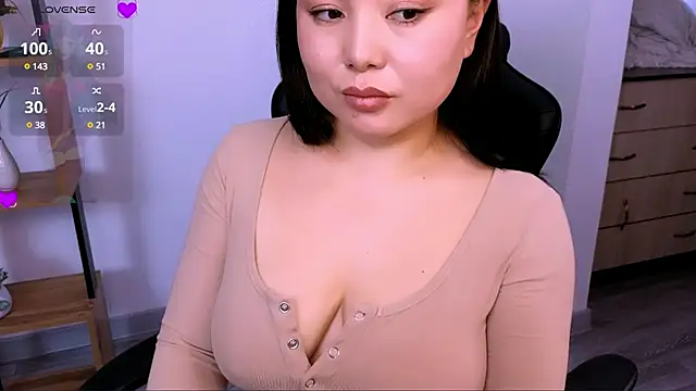 HinaJeen online show from March 16, 2025, 5:14 am