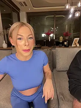 Snapshot of SexOnMyLvL chatting on January 18, 2025, 9:13 pm SexOnMyLvL online show from January 18, 2025, 9:13 pm