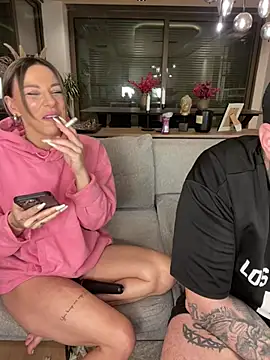 Snapshot of SexOnMyLvL chatting on January 27, 2025, 12:54 am SexOnMyLvL online show from January 27, 2025, 12:54 am