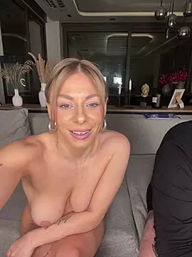 Snapshot of SexOnMyLvL chatting on February 12, 2025, 12:48 am SexOnMyLvL online show from February 12, 2025, 12:48 am