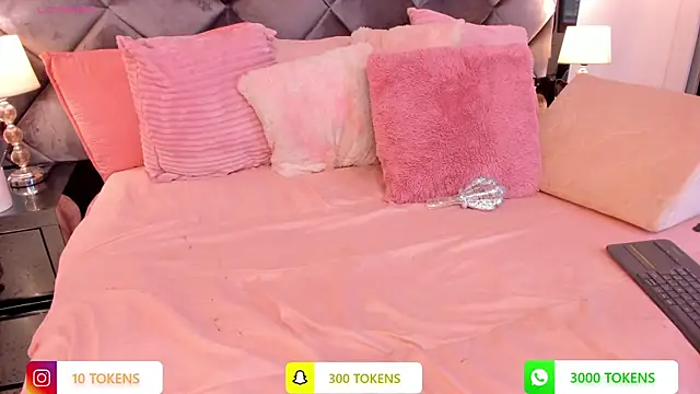 sofhiaa adaams online show from February 17, 2025, 8:36 pm