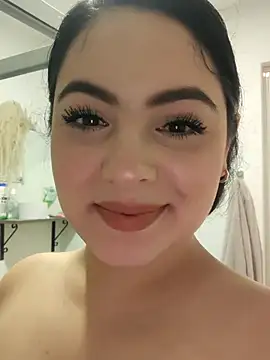 Lia Hurley online show from September 16, 2025, 2:07 pm