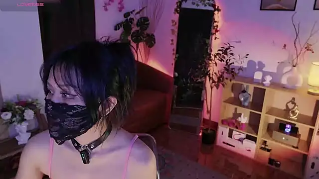 Snapshot of Kirei_kirei chatting on September 12, 2025, 8:25 am Kirei kirei online show from September 12, 2025, 8:25 am