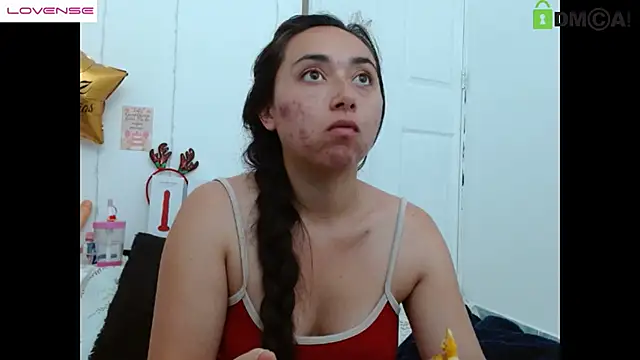 Hot Candy  online show from March 3, 2025, 2:59 pm