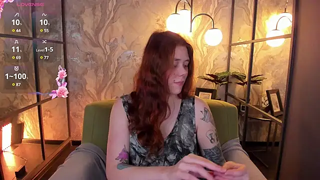 SophiePure online show from March 16, 2025, 8:43 pm