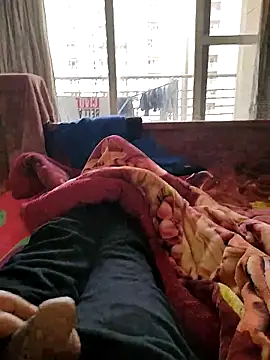 Nuttysub online show from February 6, 2025, 7:56 am