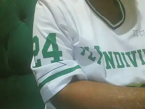 Snapshot of Sexy_Riri chatting on November 15, 2025, 10:59 pm Sexy Riri online show from November 15, 2025, 10:59 pm