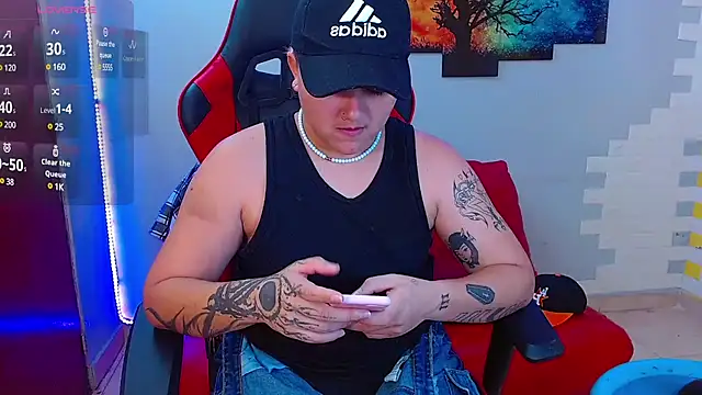 isabeautyx19 online show from March 6, 2025, 3:46 am