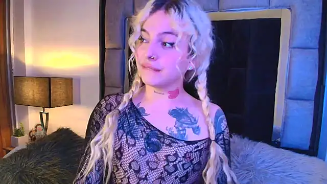 Bonnie vega online show from March 21, 2025, 11:01 pm