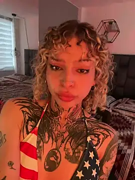Snapshot of Bonnie_vega chatting on August 6, 2026, 10:00 pm Bonnie vega online show from August 6, 2026, 10:00 pm