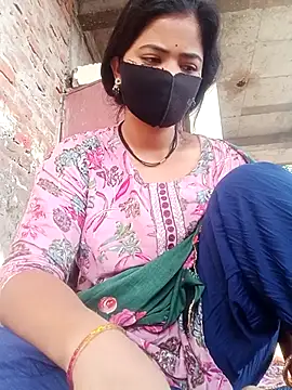 Snapshot of Mamta_Chaterjee chatting on June 3, 2026, 1:41 am Mamta Chaterjee online show from June 3, 2026, 1:41 am