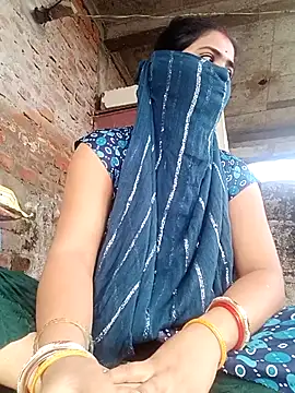Snapshot of Mamta_Chaterjee chatting on June 17, 2026, 1:19 am Mamta Chaterjee online show from June 17, 2026, 1:19 am