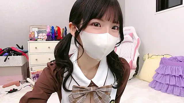 -minami- online show from March 16, 2026, 12:09 pm