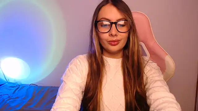 lalawhitte online show from October 9, 2025, 9:13 pm