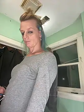 Cutetrans90 online show from December 21, 2025, 12:18 am