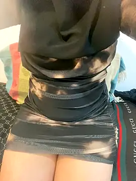 Hot-Sarah-arab online show from December 2, 2024, 4:09 am