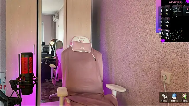 Katrin  kiss online show from February 22, 2025, 6:17 am