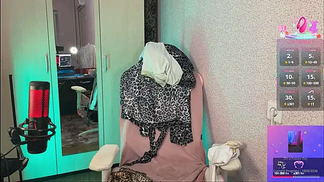 Katrin  kiss online show from March 14, 2025, 8:38 pm