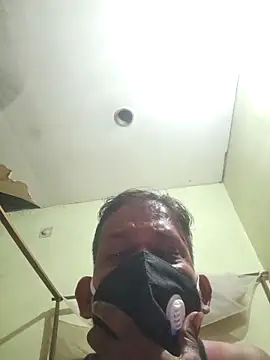 ind hero online show from October 8, 2025, 9:23 pm