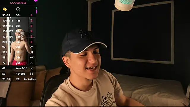 Brat  online show from December 6, 2024, 8:18 pm