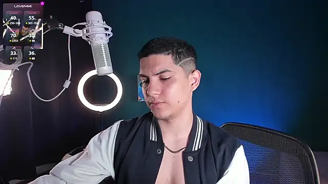 Brat  online show from January 13, 2025, 6:27 pm