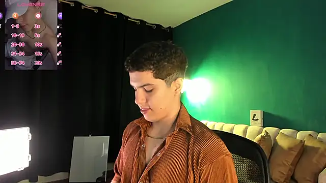 Brat  online show from March 18, 2025, 6:48 pm