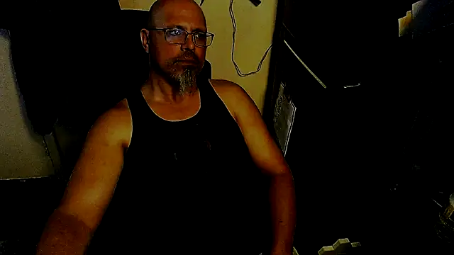 KrazyLegz online show from May 24, 2026, 8:03 pm